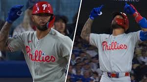 EDMUNDO SOSA TWO-RUN, GO-AHEAD HOME RUN IN THE 8TH!