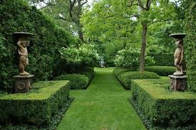 Five Classic Styles For The Garden Design Fabulous Landscaping Ideas Country Garden Design Formal Garden Design English Garden Design