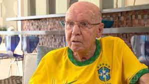 However, zagallo saw him for what he was: Aos 89 Anos Zagallo Cria Conta No Instagram Voces Vao Ter Que Me Engolir Istoe Independente
