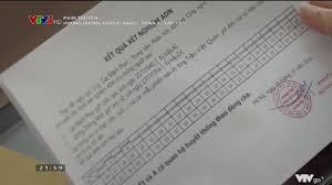 Đúng lúc trí gọi điện nhờ đến sự trợ giúp của chị gái thì minh lại đang đi với hoàng (việt anh). Bldppqprs16gfm