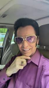 Half of KISS crashed Hymie's dinner time at Olive Garden 🤣