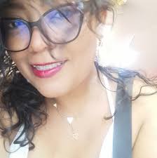 👑✨¡Kelly Daisury Orobio es nuestra Reina Afro 2025!👸🏾💛💚 Desde el  corazón del barrio Panamericano📍, se alza con orgullo la nueva embajadora  de nuestra herencia: una mujer afro candelareña que representa con fuerza,