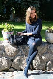 Fashion And Style Blog Blog De Moda Post Only Blue Solo Azul See More Mas Fotos En Http Www Ohmyl Strumpfhose Strumpfhosenbeine Farbige Strumpfhose