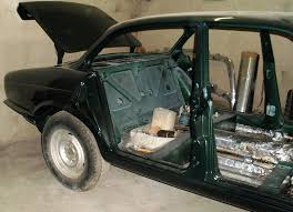 Contactez le garage pour le service suivant : Un Carrossier A Domicile Lauris Pertuis Et Luberon