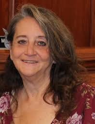 Julie Colbert's Instagram, Twitter & Facebook