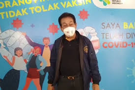 Sampai saat aku pulang menaiki bus jemputan kami. Duka Anwar Fuady Kehilangan Istri Tercinta Halaman All Kompas Com