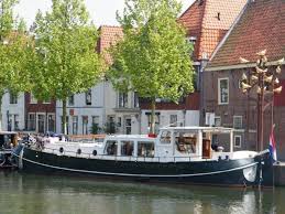 Bateau Fluvial Hollandais Tjalk 18 60 Bateau Bateaux Peniche