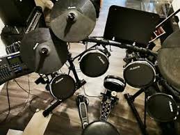 Alesis dm10 studio mesh kit and dm10 x mesh kit are two amazing drum sets that have more similarities than differences. Alesis Dm 10 Musikinstrumente Und Zubehor Gebraucht Kaufen Ebay Kleinanzeigen