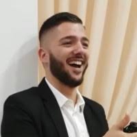 1200+ "Vitrano" profiles