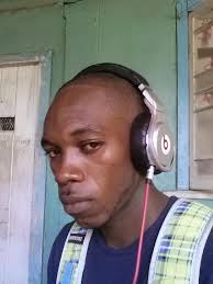 Dexter Collins (@dexthug)