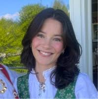 20+ (na) “Mia Bernardo” profile