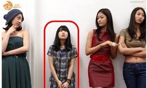 Song joong ki has a good friends all like kim woo bin, lee kwang soo, jo in sung, d.o. Park Bo Young Looks Tiny Next To Other Models Daily K Pop News Latest K Pop News