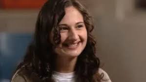 Natasha Aponte's Instagram, Twitter & Facebook