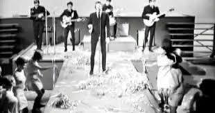 Hot Pick Herman S Hermits In An Olde English Christmas Entertainment Journalnow Com