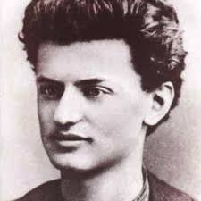 Coleen Long (@ColeenALong)