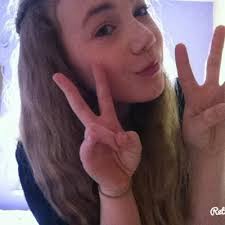 Emma Hummel (@floralemmaa)