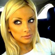 Sandra Sands's Instagram, Twitter & Facebook