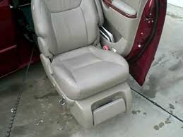 2005 Toyota Sienna W Front Passenger Turn Out Seat Toyota Sienna Seating Swivel Seating