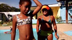Desafio da piscina | cute teen girls swimming pool challenge 28. Desafio Da Piscina Youtube