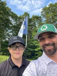 Mike Pieri's Instagram, Twitter & Facebook