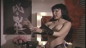Lyn May Desnuda En Burlesque | Hot Sex Picture