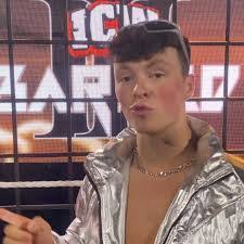 Dylan Thorn's Instagram, Twitter & Facebook