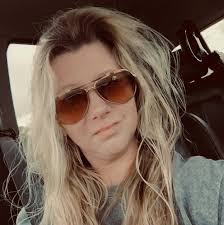 Who provides good cleaning services in Ayden?