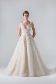 15 Plunging Neckline Wedding Dresses Anne Barge Wedding Dresses Wedding Dress Couture Fitted Wedding Dress