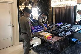 Compare various types and brands of long gun cases below. Illegal Gun Collector Arrested