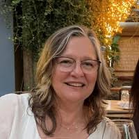 1400+ "Sue-ellen" profiles