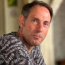 Getting a visa for working vintage in France?