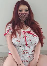 Nicole Bun - Free pics, galleries & more at Babepedia