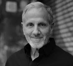 Introduction to a seasoned Gretsch drums player and musician