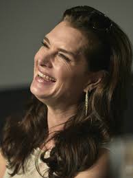 Brooke Shields' gift list sweetens sales for syrup