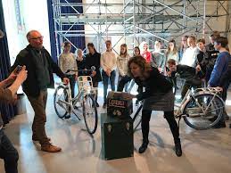 Eva de goede and ellen hoog :: Trekking Van De Loterij Theater Bonhoeffer