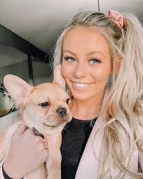 Josie Swenson's Instagram, Twitter & Facebook