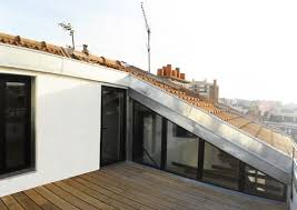 Clerestory To Side Of Balcony From Architecte Malakoff Toiture Terrasse Amenagement Terrasse Combles