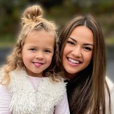 ELLIE LANG ᵕ̈ (@elyshalang) • Instagram photos and videos