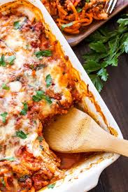 Sweet Potato Pasta Bake Skip Traditional Pasta And Use Spiralized Sweet Potatoes For A Healthier Twist O Sweet Potato Pasta Bake Sweet Potato Pasta Recipes