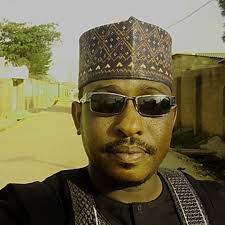 SAKON BARKA DA SALLAH Ina taya daukacin al'ummar Musulmi murna da  Eid-el-Kabir, tare da yin Allah-wadai da mummunan harin da yayi sanadin  rayuka a Jihar Edo. Muna kira ga adalci da zaman