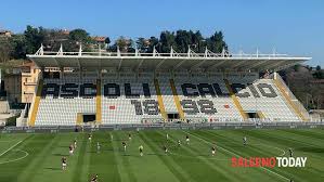 3rd consecutive home game where salernitana scored. Qo7 Z9lsslg8pm