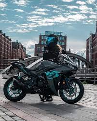 pin by jasmin pfeiffer on motorrad yamaha r3 street fighter motorcycle yamaha