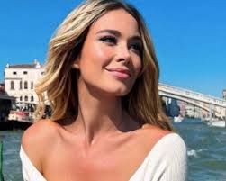 Sonia Russo, Autore presso L'Opinione