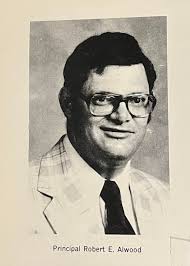 🎓💙🦅🧡🎓Congratulations, Jesse! Job well done! 🎓🧡🦅💙🎓