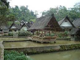 Alan tudyk, awkwafina, cassie steele and others. Kampung Village Wikipedia