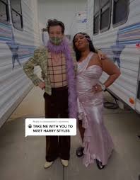 During the 63rd annual grammy awards on sunday, the superstars reunited backstage just after styles and lizzo have been pals for several years now. Hsd On Twitter Harry And Lizzo Backstage At The 2021 Grammys Via Lizzo S Tiktok