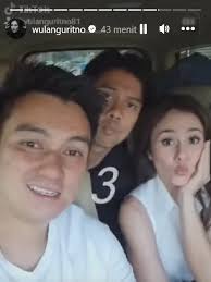 Wulan Guritno Cuek Diterpa Isu Putus dari Sabda Ahessa, Pamer Momen Asyik  Bertigaan Dalam Mobil dengan Chicco Jerikho dan Baim Wong