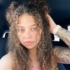 Profile for Ebony McAllister