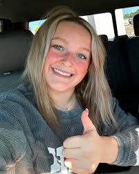 LAST first day 🥹 SENIOR year for Addie!