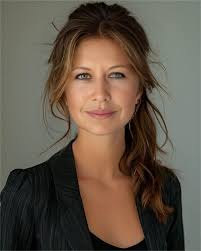 The people who make you feel like you can exhale? Keep them close.